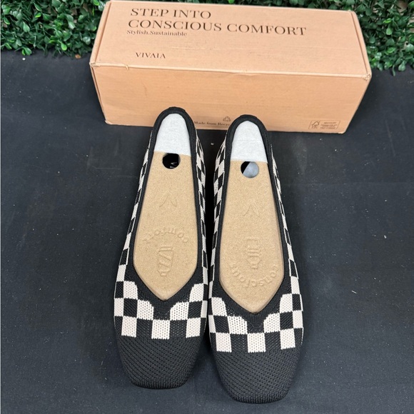 Vivaia Square-Toe V-Cut Flats (Margot 2.0) - W8.5 - Picture 4 of 10